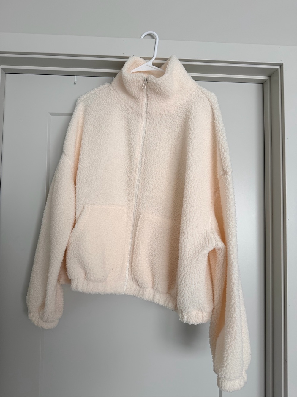 Old Navy Cream Sherpa Zip Jacket